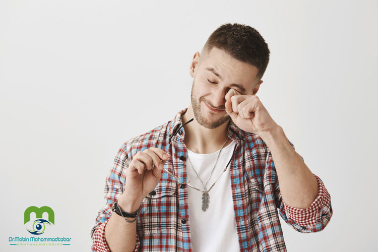 علت ایجاد گل مژه